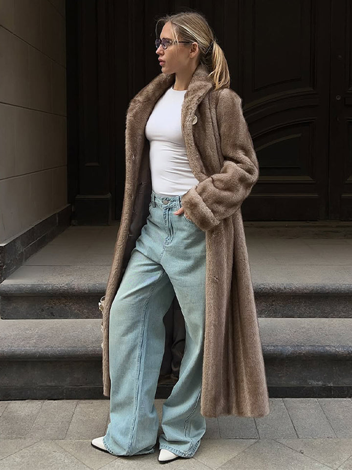 Women's Maxi Faux Fur Coat with Wide Lapel and Loose Fit Amarae