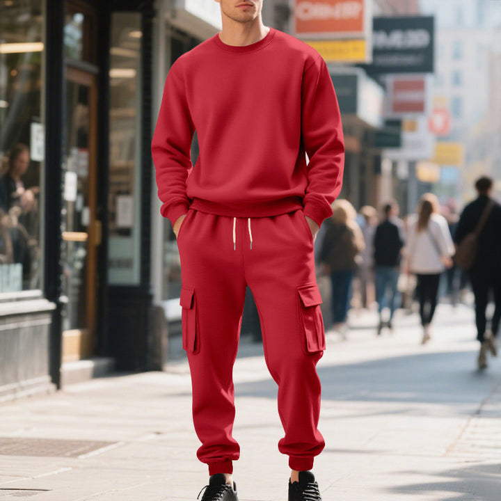 Leisurewear for men with practical pockets and elastic waist Lune London