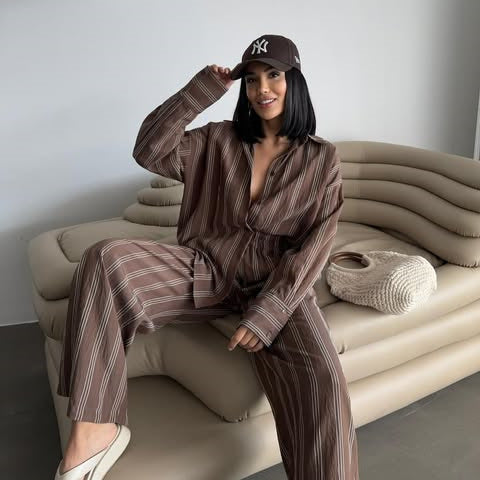 Striped lounge set for women with wide pants and loose blouse Amarae