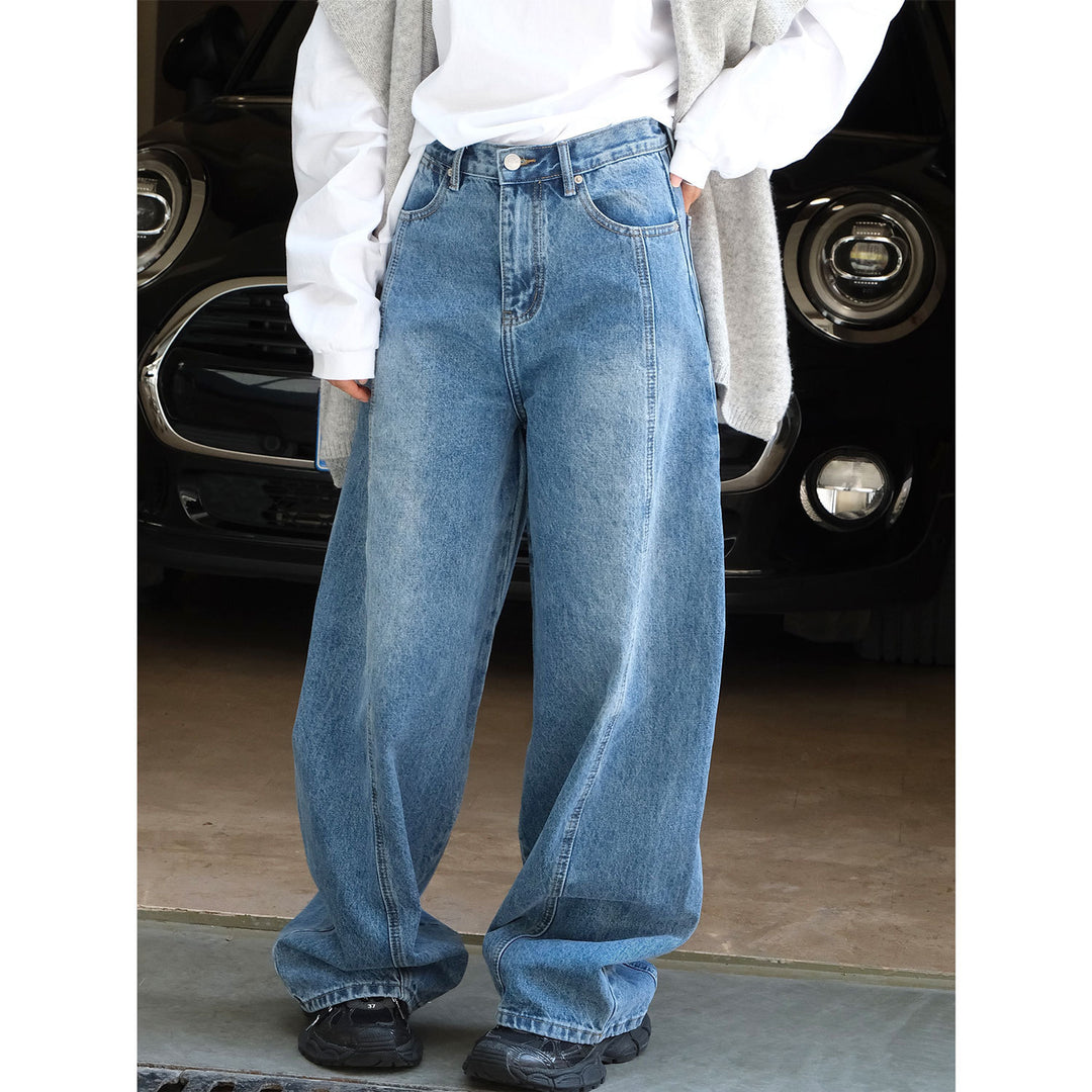 Women's Extra Wide Denim Pants with High Waist in Oversized Balloon Cut and Center Seam Amarae
