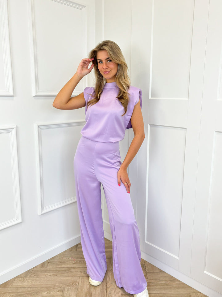 Ladies elegant jumpsuit with narrow collar and side zipper Lune London