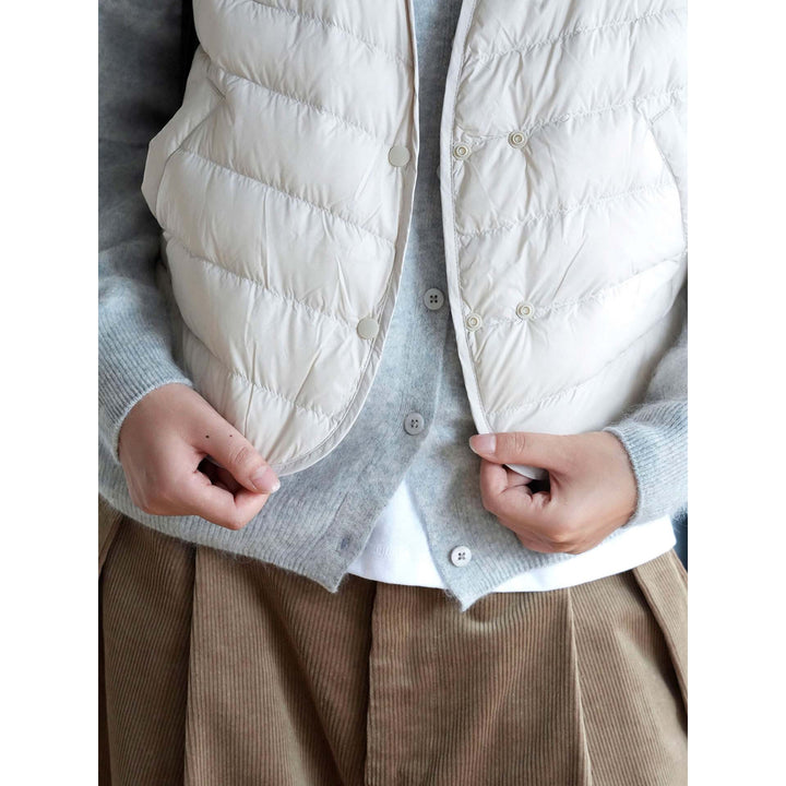 Women Short Quilted Lightweight Down Vest with Double Button Closure Amarae
