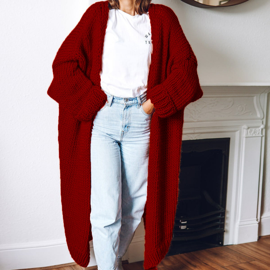 Long chunky knit cardigan for women with a relaxed fit and oversized sleeves Lune Londonl