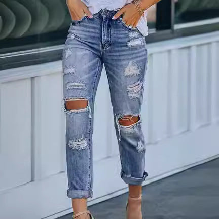 Ladies destroyed Boyfriend Jeans Amarae