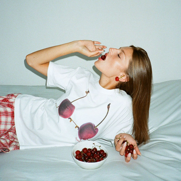 T-shirt for women with creative cherry pattern and casual cut Lune London