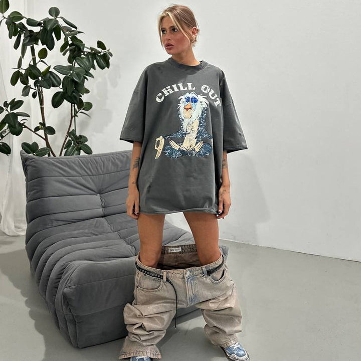 Oversized T-shirt for women with creative vintage pattern Lune London