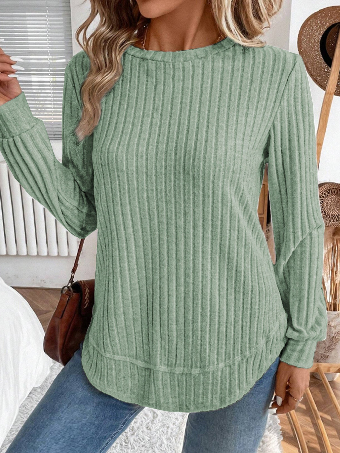 Pull en tricot décontracté pour femmes avec rayures verticales Chic & Stil