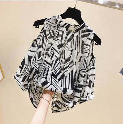Woman Shoulder Cutout Geometric Print Chic Blouse