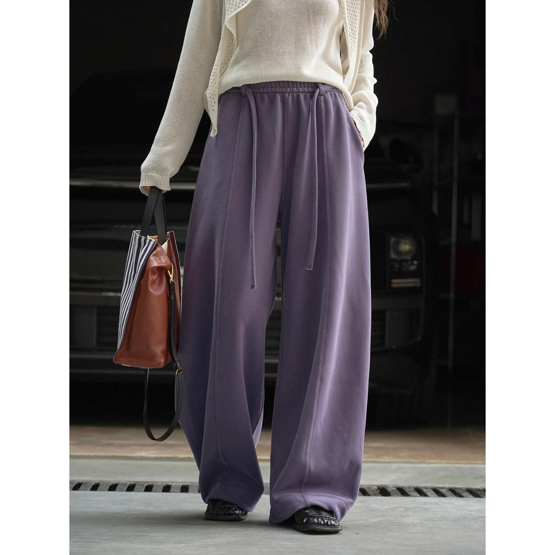 Women's wide High-Waist lounge pants made of sweat fabric with drawstring Amarae