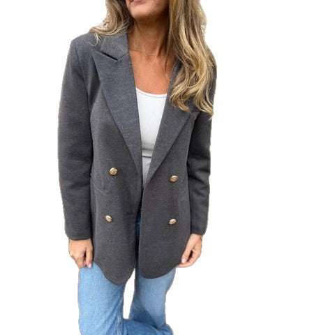 Elegant and comfortable blazer for women with double-breasted Lune London