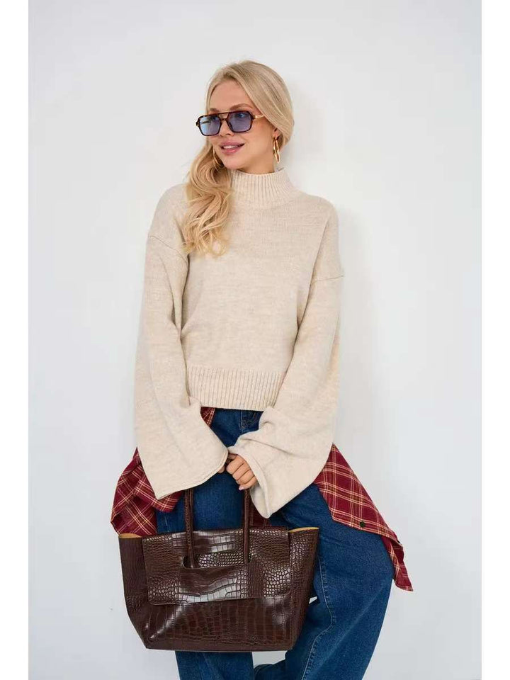 Fashion sweater for women with a loose fit and wide edges Lune London