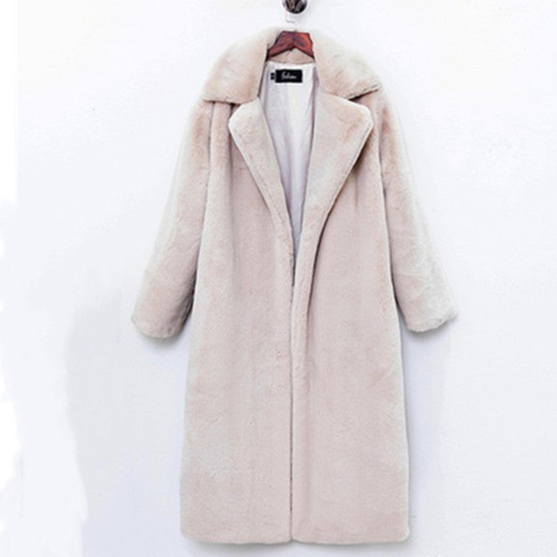 Ladies long coat in luxurious faux fur Lune London