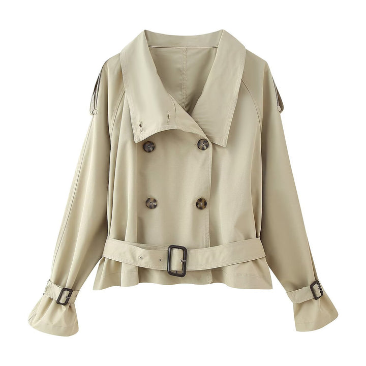 Manteau trench à la mode pour femmes avec un large col et un détail de ceinture Chic & Stil