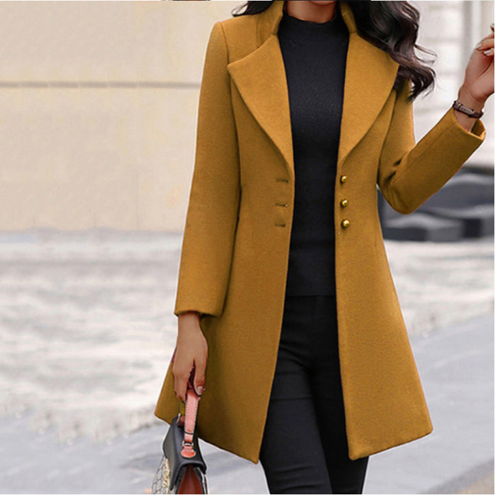 Ladies Elegant Wool Coat with Double Row of Buttons and Chic Minimalist Design