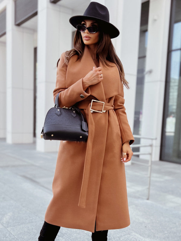 Elegant trench coat for women with belt and textured fabric Amarae