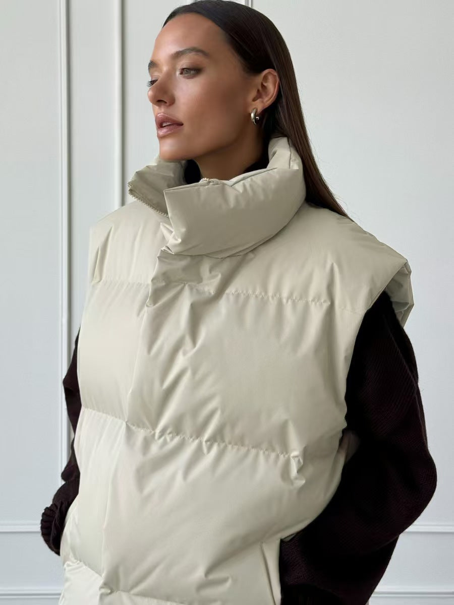 Ladies padded vest with high collar and pockets Amarae