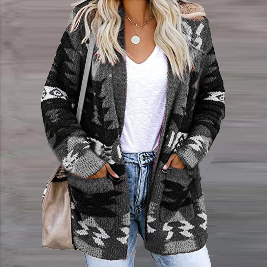 Ladies elegant cardigan with asymmetrical pattern and patch pockets Lune London