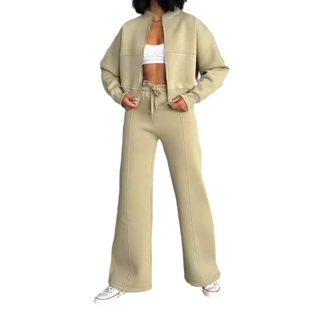 Casual set for women in soft fleece with jacket and pants Lune London