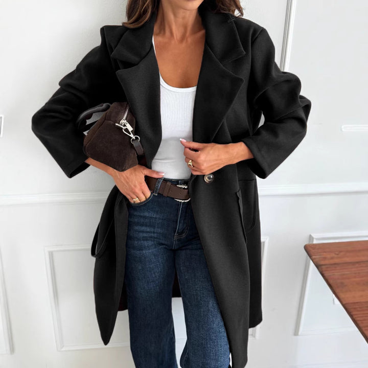 Transitional jacket for women in soft and warm material with a relaxed fit Lune London