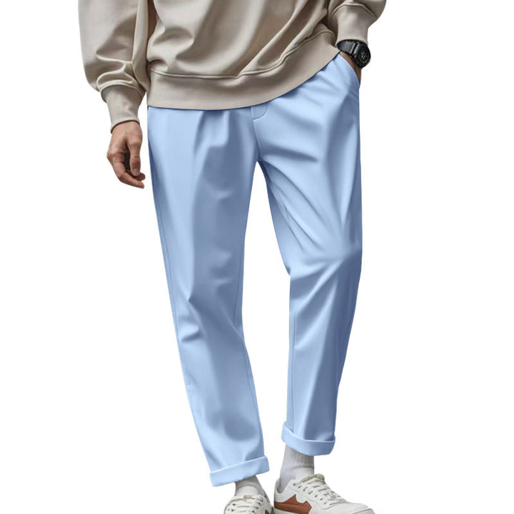 Elegant chino pants for men with a relaxed fit and practical pockets Lune London