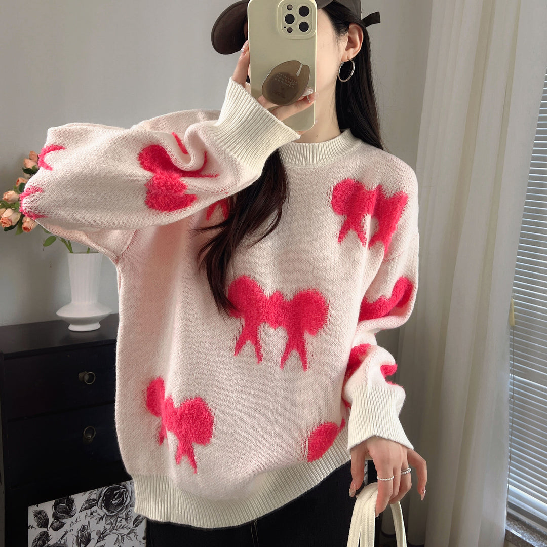 Cozy knitted sweater for women with playful pattern Lune London