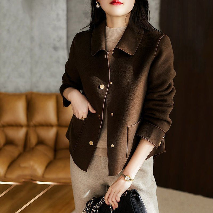 Women’s fashionable wool coat Chic & Stil