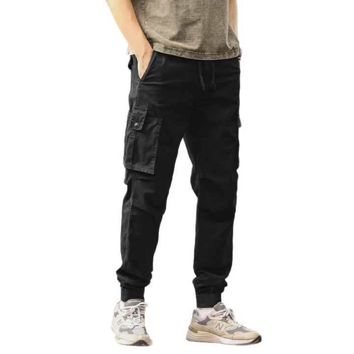Robust cargo pants for men with elastic waist and practical pockets Lune London