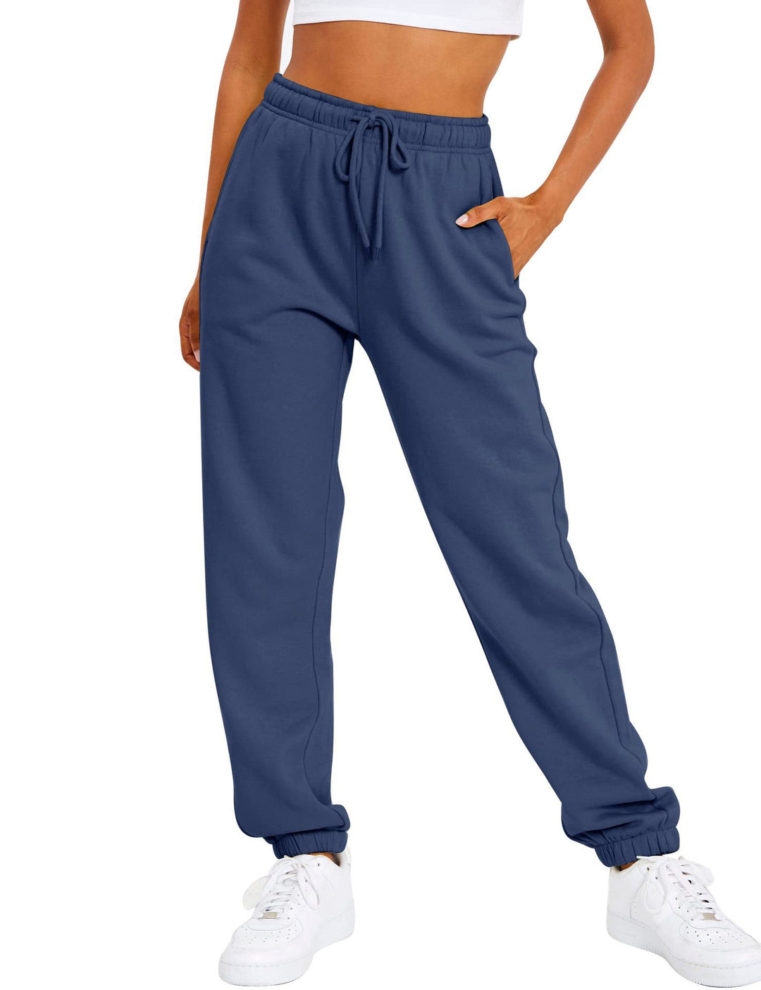Women’s sporty leisure pants with elastic waistband and high-waisted cut Chic & Stil