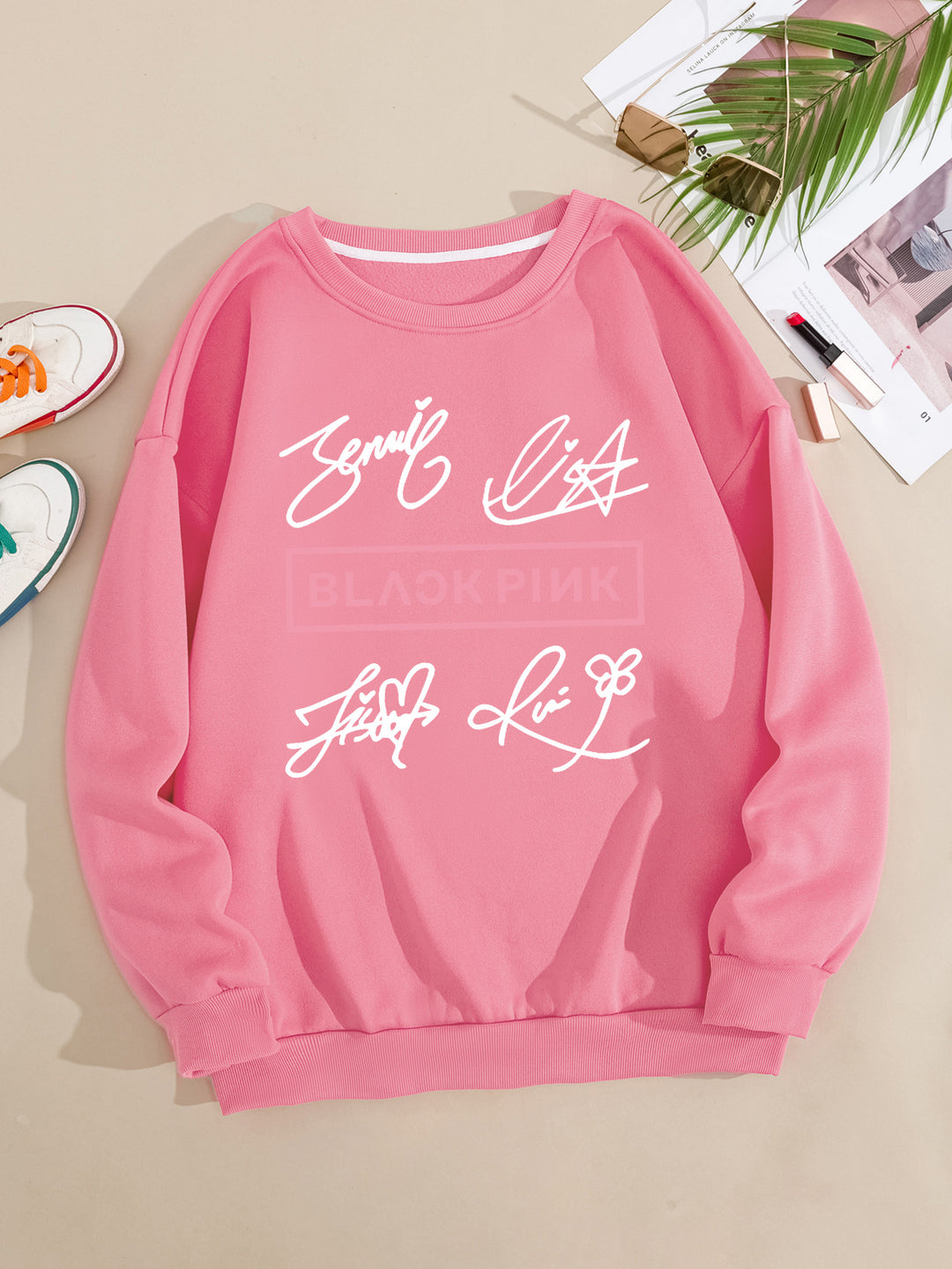 Women's casual sweatshirt with creative signature motif Chic & Stil