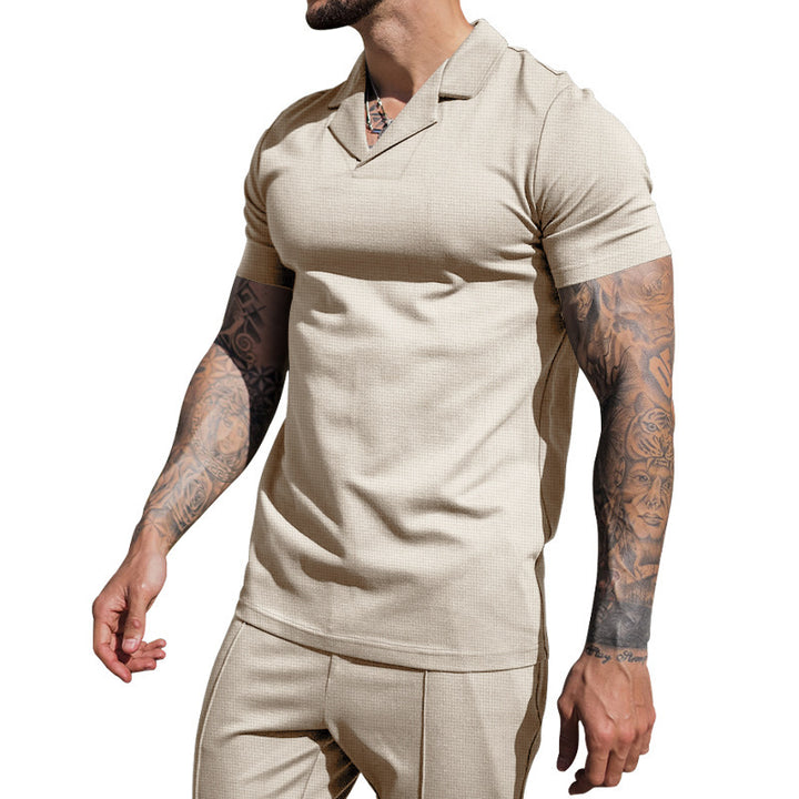Short sleeve shirt for men with classic Henley collar and textured surface Lune London