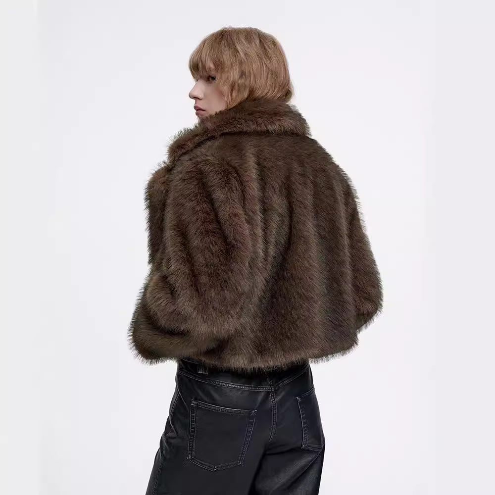 Ladies elegant fur jacket Lune London