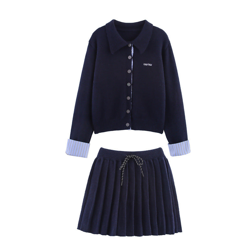 Women's set consisting of a cardigan and a skirt with an elegant pleated look Lune London