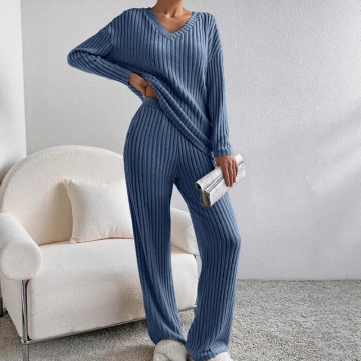 Lune London Comfortable Ribbed Knit Lounge Set for Women