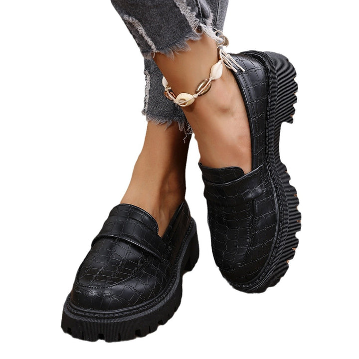 Women’s loafers with a modern croco design and a sturdy profile Lune London