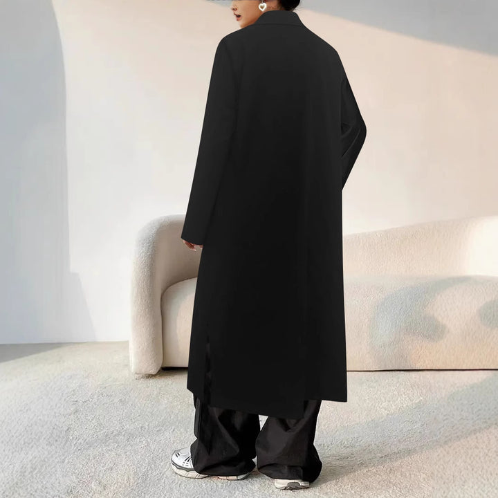 Longline jacket for women with an elegant cut and practical pockets Lune London