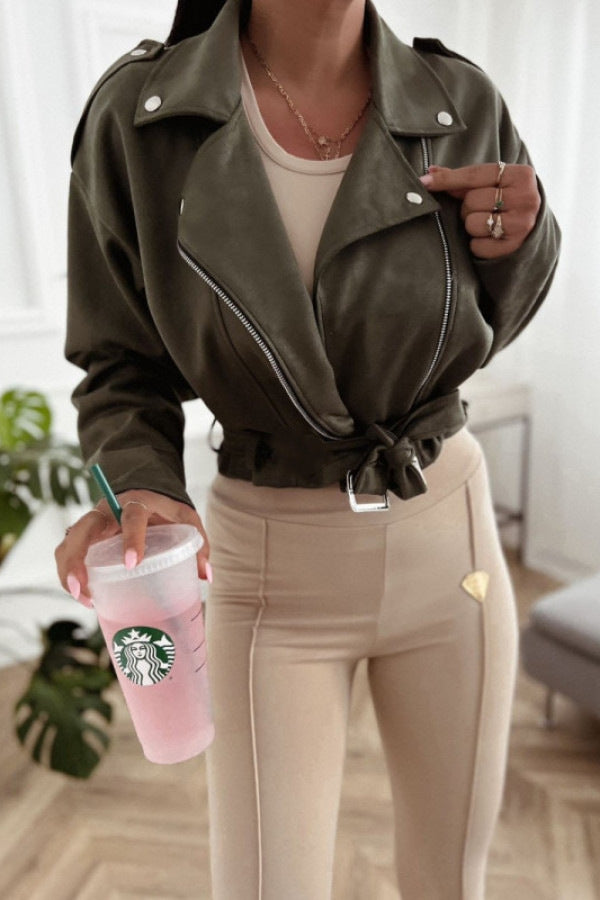 Veste de motard en simili cuir élégante et moderne pour femmes avec ceinture Chic & Stil