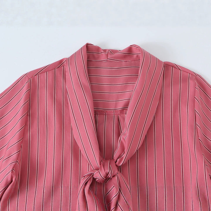 Women's blouse with bow collar, continuous button placket and balloon sleeves Amarae