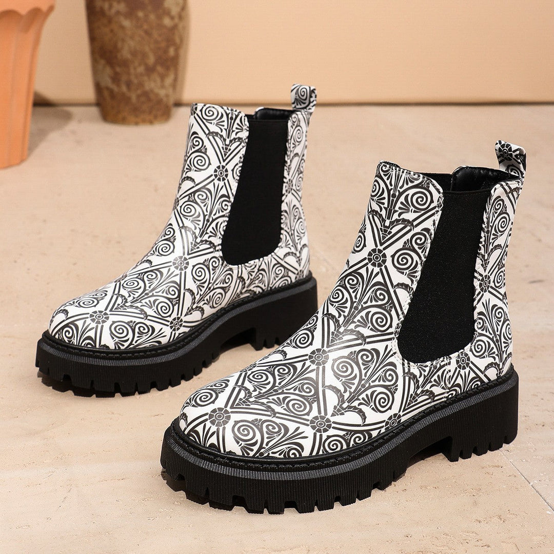 Women's Chelsea Boots with Trendy Pattern and Slip-Resistant Sole Lune London