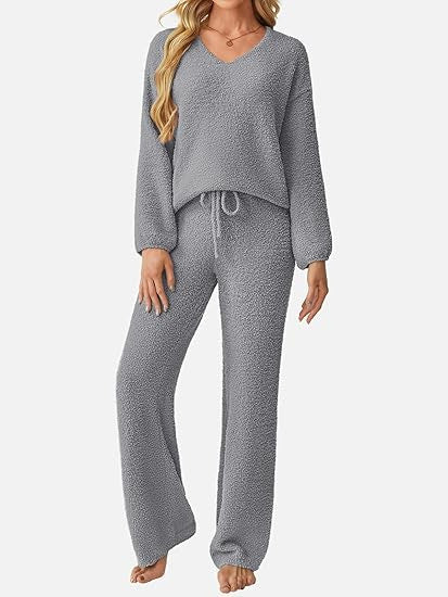 Ensemble de détente pour femmes en matériau légèrement texturé Chic & Stil
