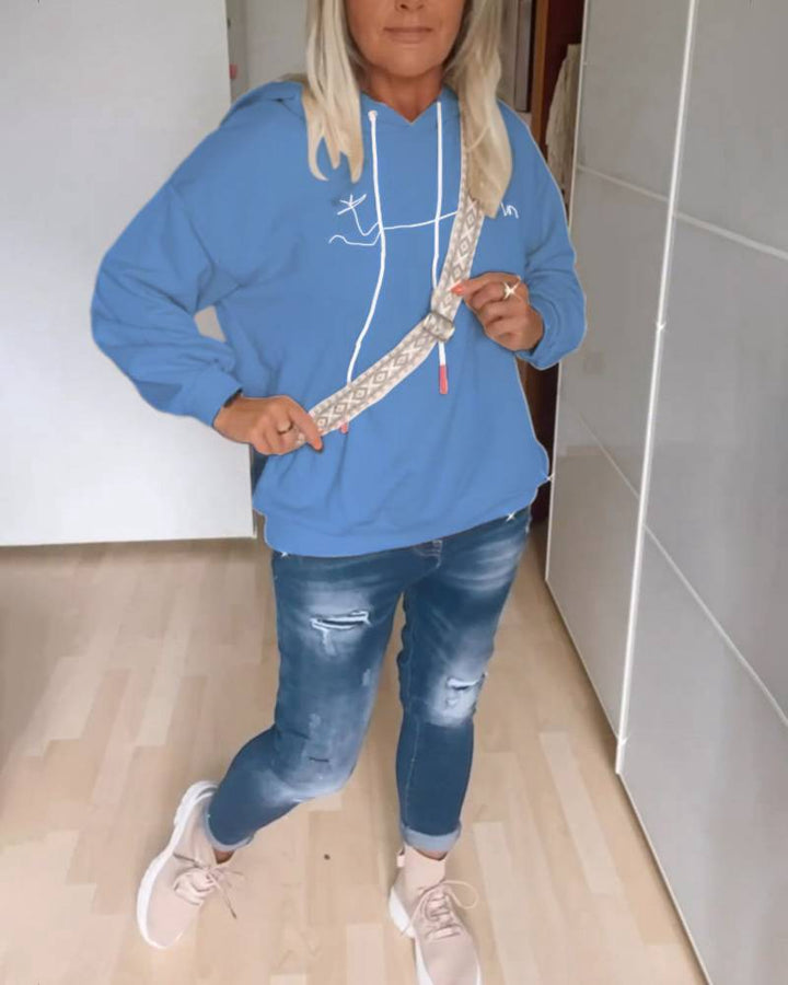Hoodie décontracté pour femmes avec impression de lettrage moderne et poches pratiques Chic & Stil