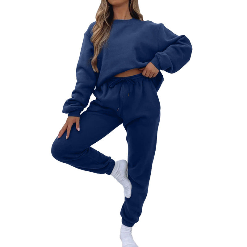 Women’s comfortable tracksuit with modern puff sleeves and elastic waistband Chic & Stil