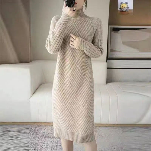 Robe en tricot pour femmes avec col montant et motif côtelé Chic & Stil