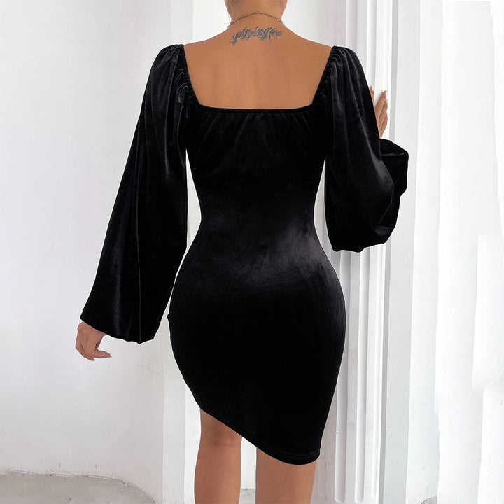 Robe de cocktail pour femmes avec une coupe flatteuse et des manches bouffantes élégantes Chic & Stil