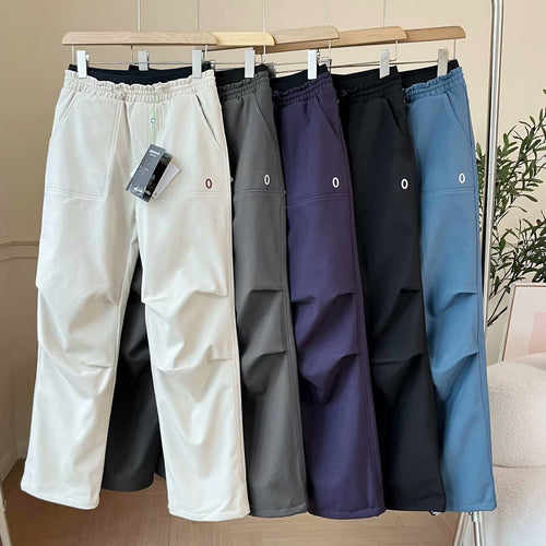 Pantalons de loisirs sportives pour femmes avec coupe innovante Chic & Stil