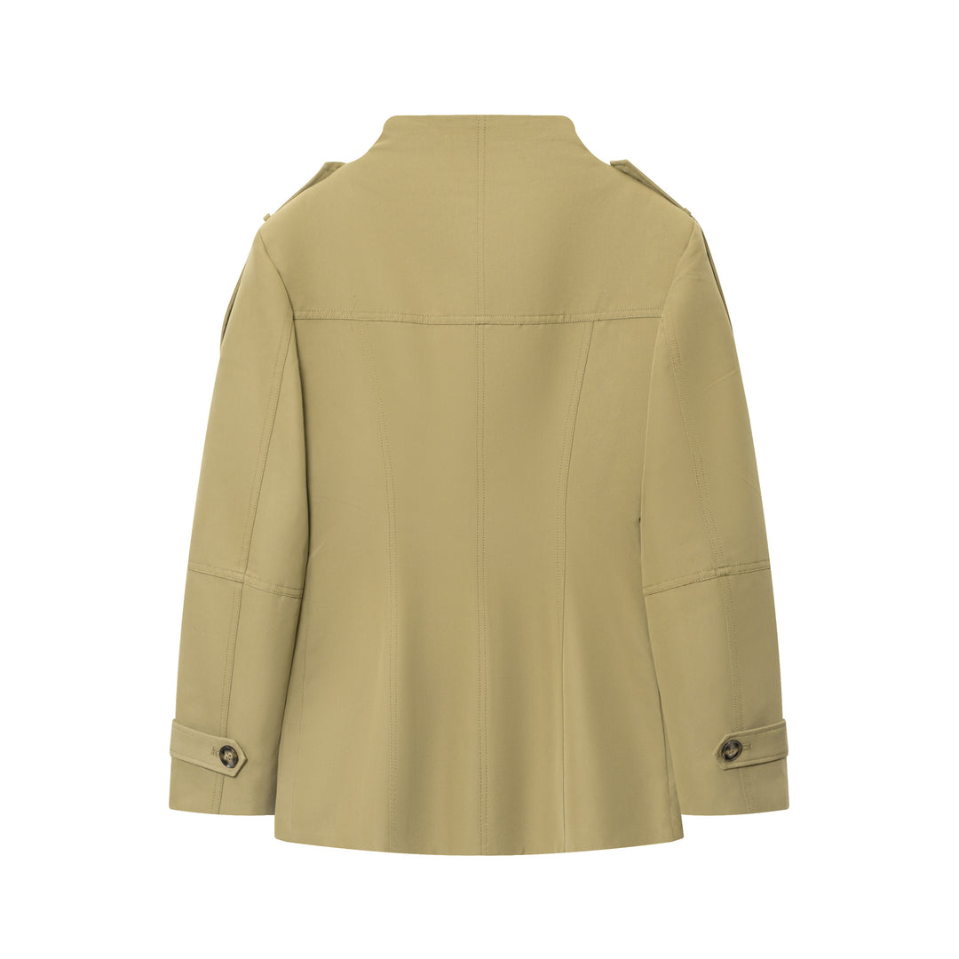 Trendy women's utility jacket with practical pockets and accentuated shoulder details Lune London