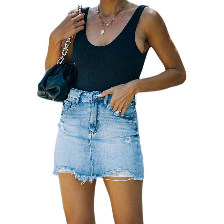 Mini denim skirt for women with a worn look, fringes and high waist Chic & Stil