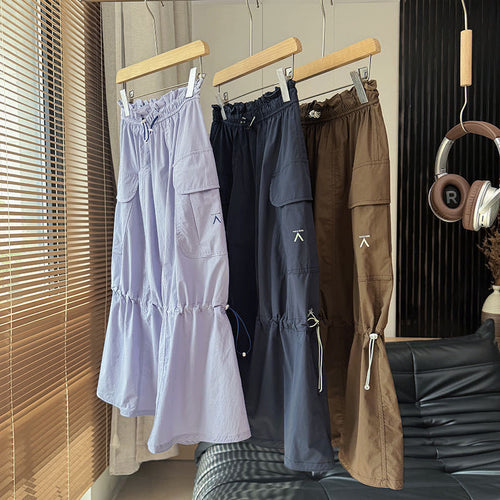Jupe cargo féminine à la mode avec taille ajustable et poches latérales Chic & Stil
