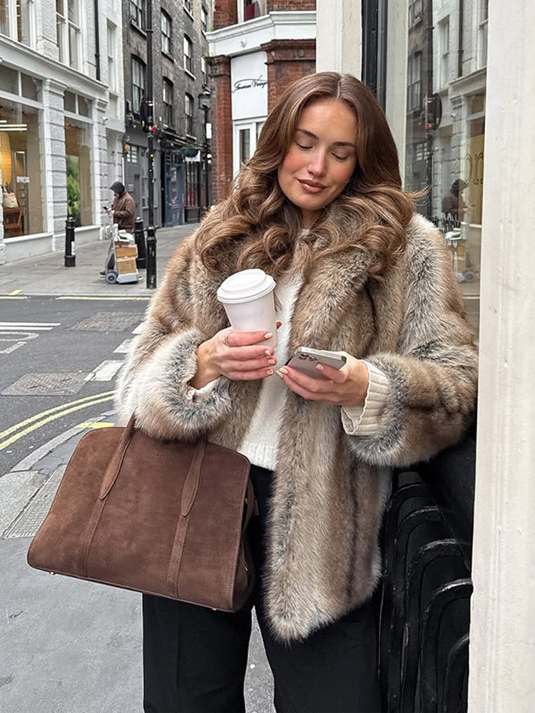 Women Boxy Faux Fur Coat with Luxurious Shawl Collar and Warm Padding Amarae