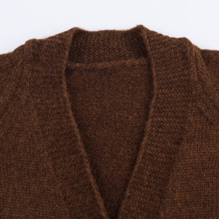 Ladies cozy cardigan with buttons Lune London