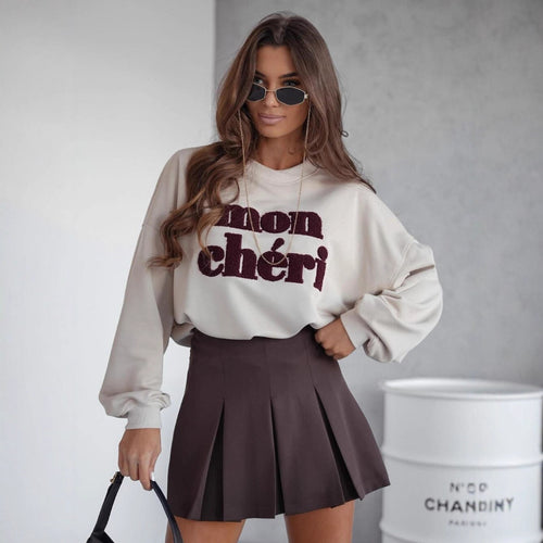 Casual sweatshirt for women with eye-catching print and modern cut Amarae